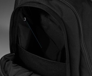 Unique BagoBago Backpack Has Built-in Stool (5)