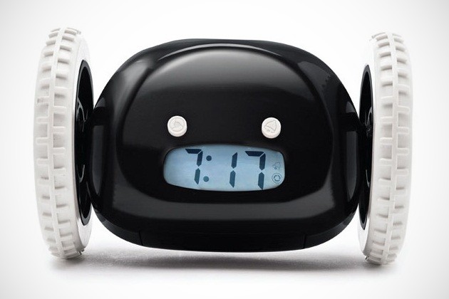 Clocky Alarm Clock On Wheels Bonjourlife