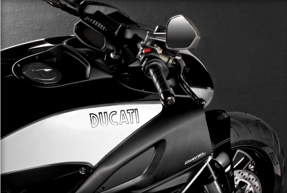 Ducati Diavel Cromo (2)