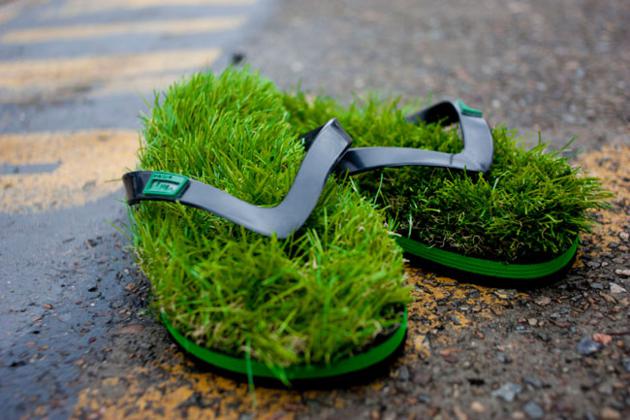 Kusa Green Grass Flip Flops for Beaches and Home