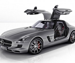 2013 Mercedes-Benz SLS AMG GT (1)
