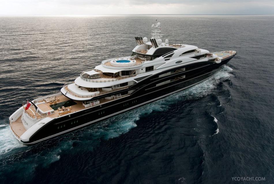 Serene Luxury Yacht