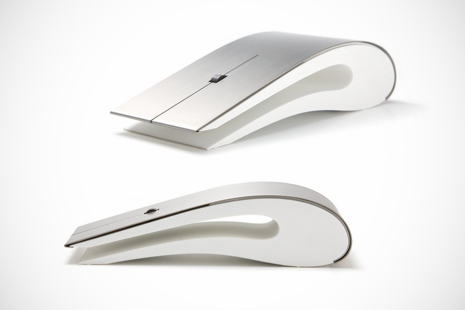 Intelligent Design Titanium Mouse