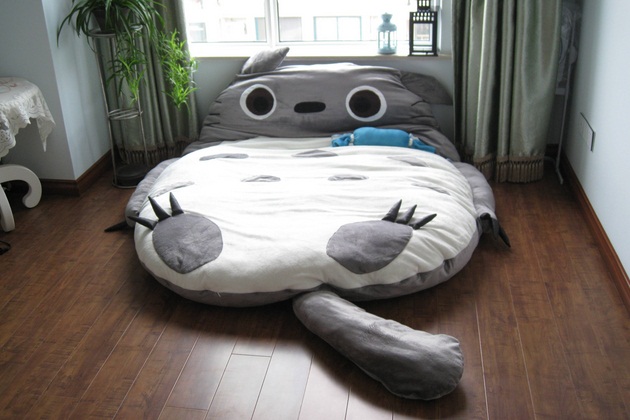 Totoro bed