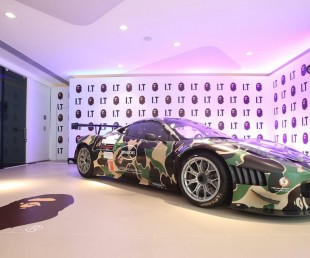A Bathing Ape x Ferrari 458 Italia GT3