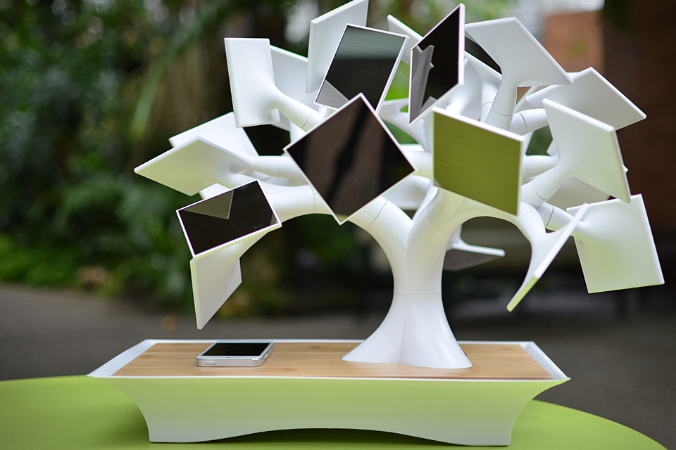 Electree - Solar Powered Bonsai Tree