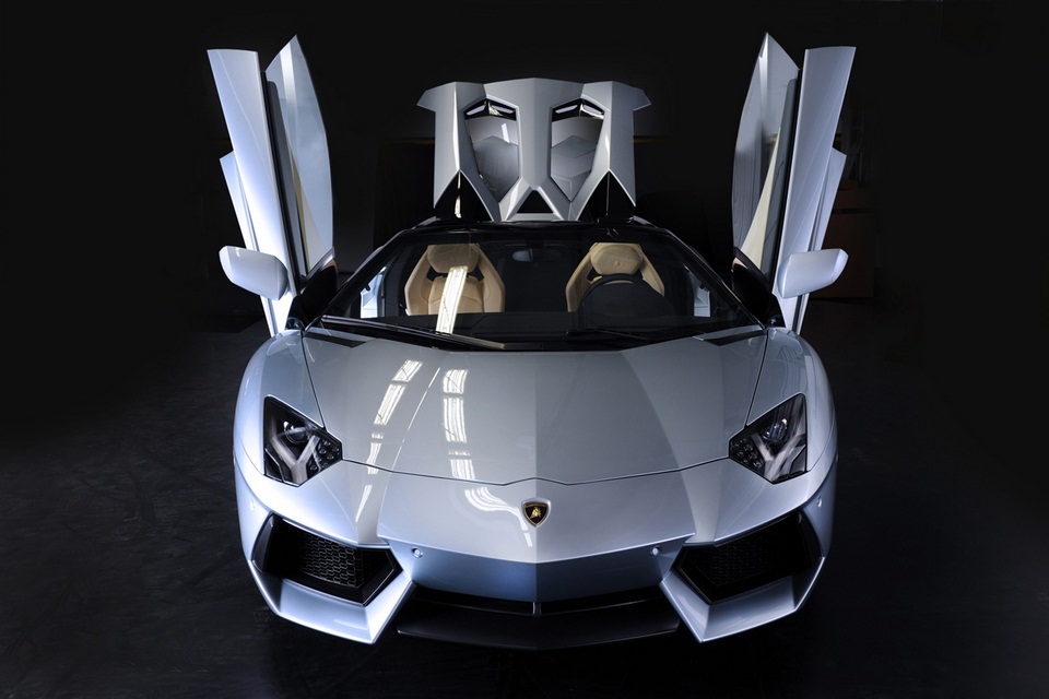 Lamborghini Aventador LP 700-4 Roadster (4)