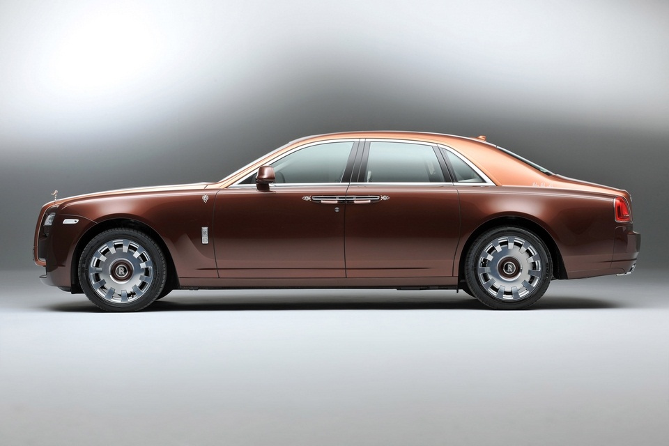 Rolls-Royce One Thousand and One Nights Bespoke Ghost Collection (1)