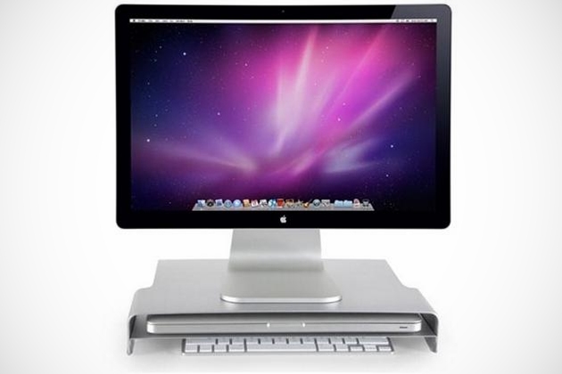 LapTuk Pro Shelf for Macbook (1)