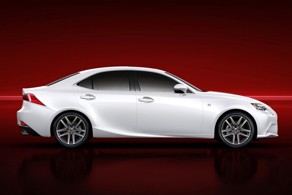 2014 Lexus IS (2)