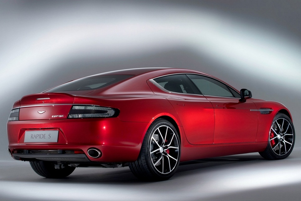 Aston Martin Rapide S (2)