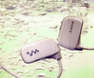 Sony Sports W Series Waterproof (1)