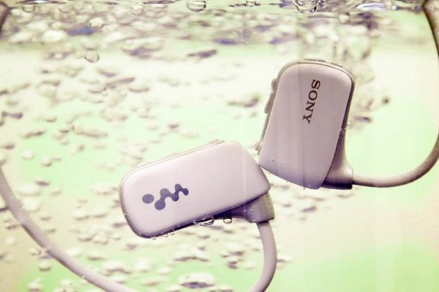 Sony Sports W Series Waterproof (1)