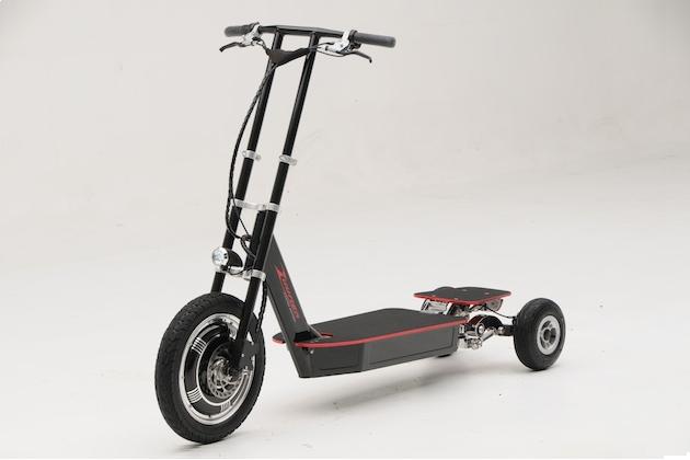 Zuumer Electric - A Scooter that Leans