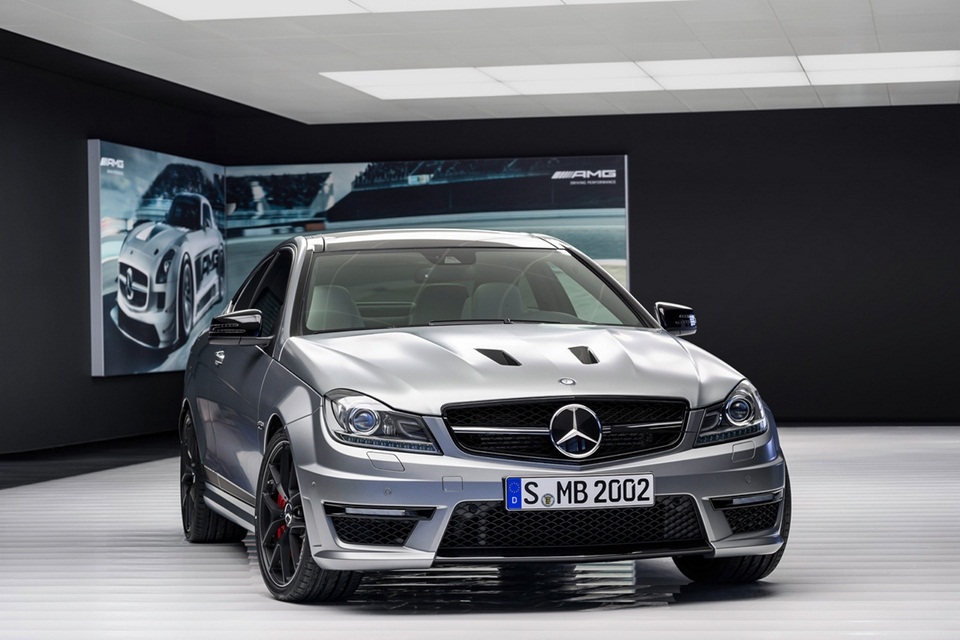 Mercedes-Benz C63 AMG Edition 507 (5)