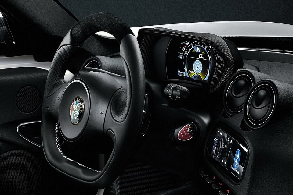 Alfa Romeo 4C Launch Edition (5)