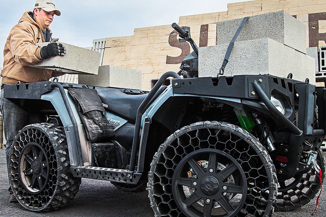 Polaris ATV Airless Tires Machine Hits The Road (1)