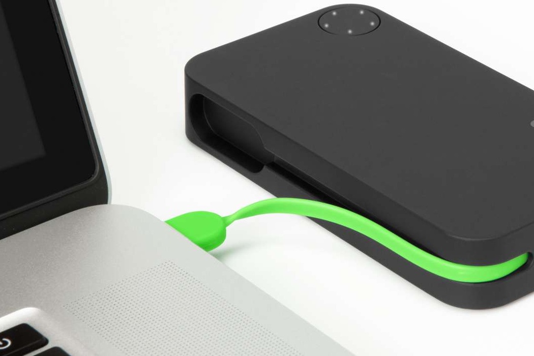 Portable Power Packs By Incase 2