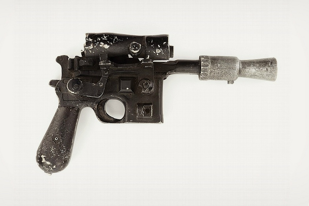 Han Solo`s Blaster From Star Wars Up For Bid (1)