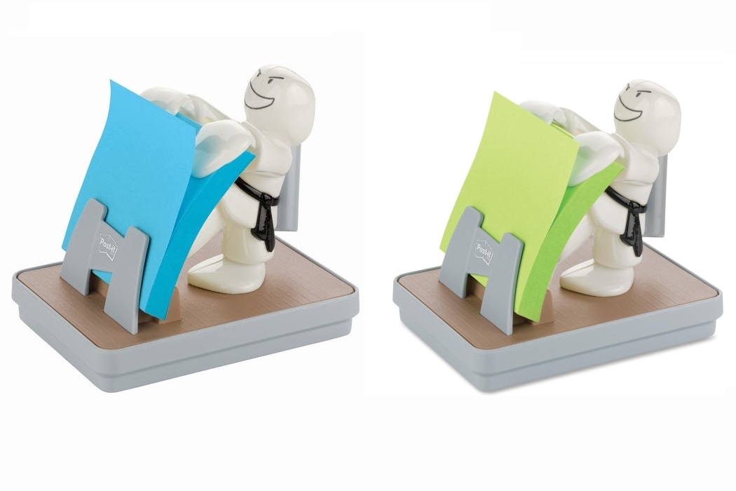 Karate Pop-up Note Dispenser With Pen Holder