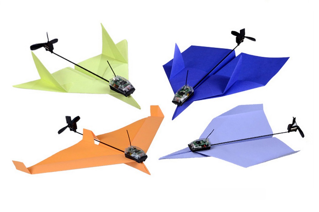 PowerUp 3.0 Smartphone Controlled Paper Airplane (3)