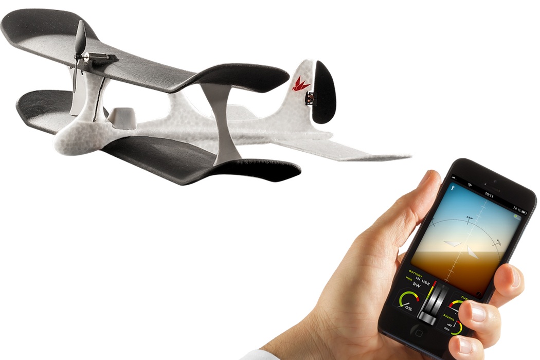 iPhone Controlled SmartPlane