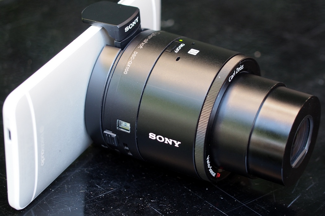 Sony Smartphone Attachable Lens-Style Camera (3)