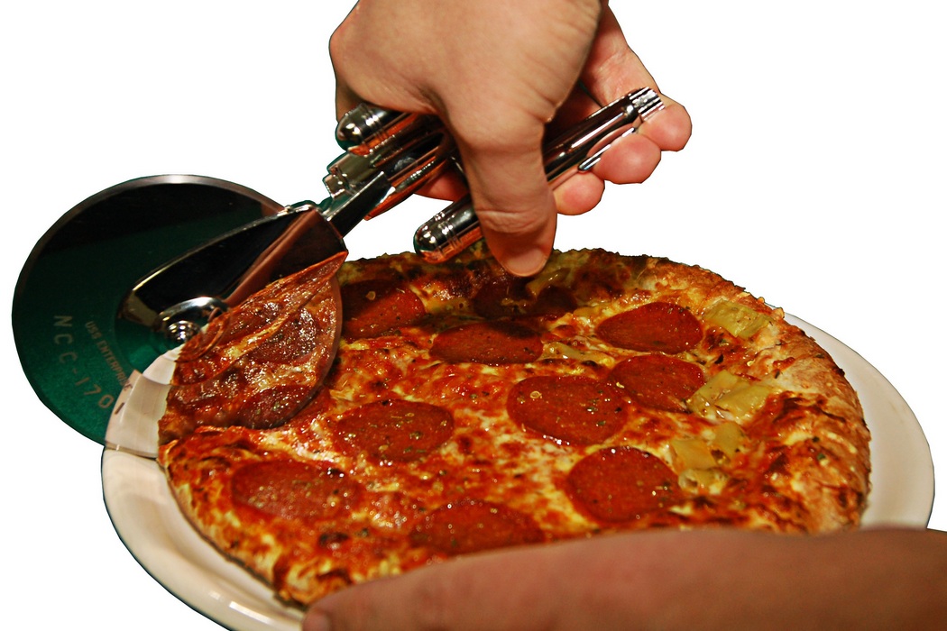 Star Trek Enterprise Pizza Cutter (1)