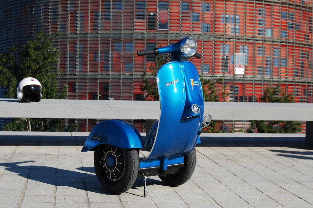 The First Vespa Segway (3)