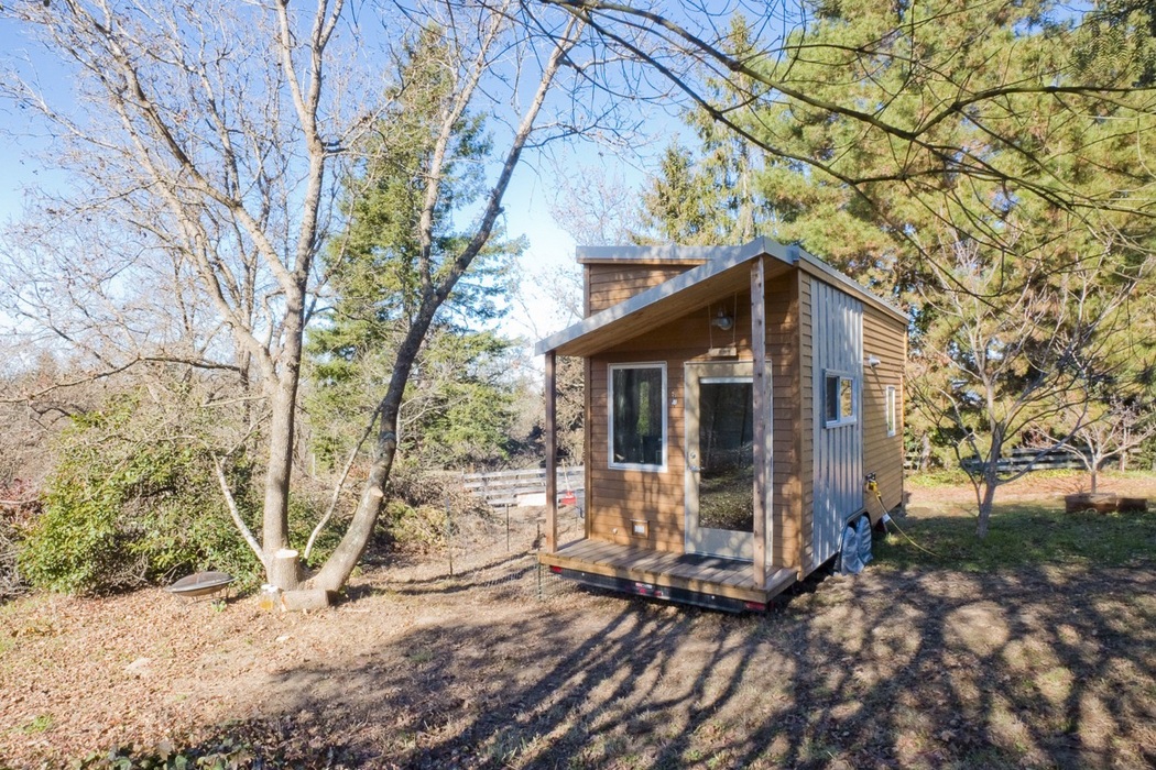 Tiny House On Wheels (1)