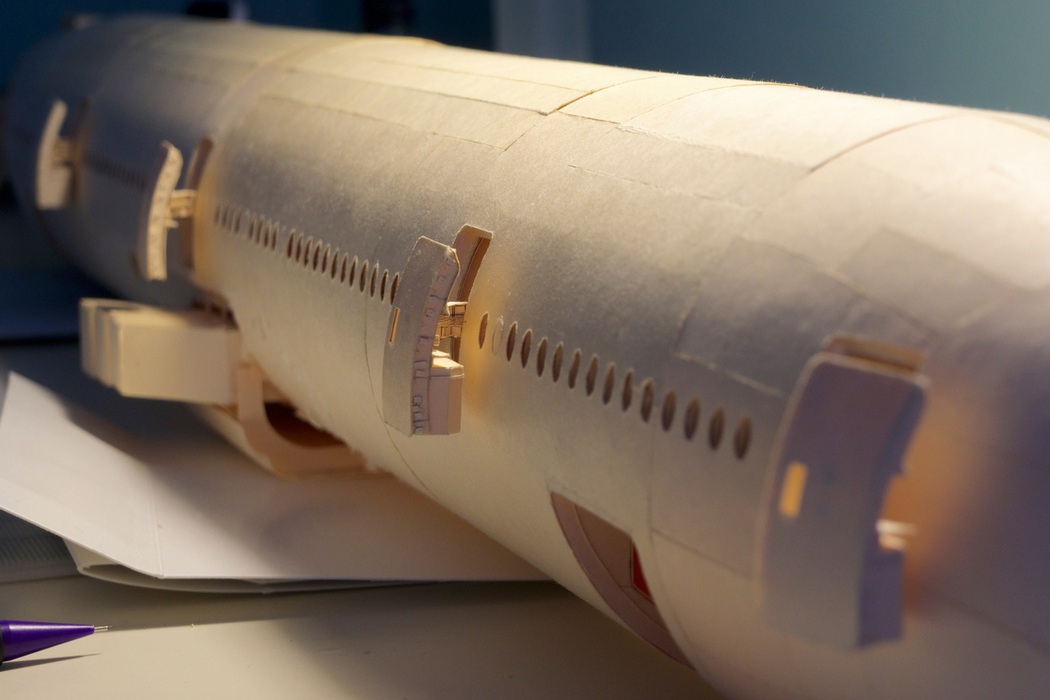 160-Scale Boeing 777 Built from Paper Manilla Folders (15)