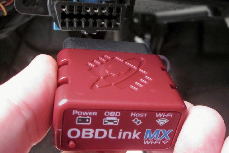 A Wireless Gateway to Vehicle OBD Networks