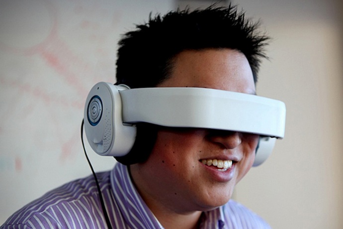 Avegant Glyph Virtual Reality Helmet (3)
