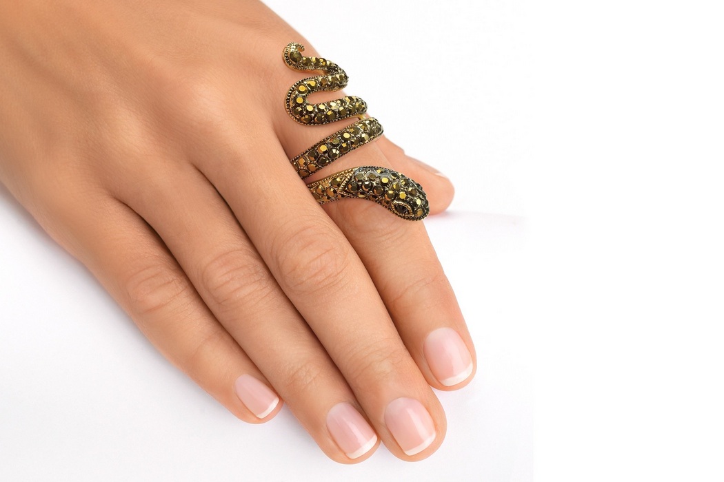 Black Crystal Gold-Plated Coiled Snake Ring