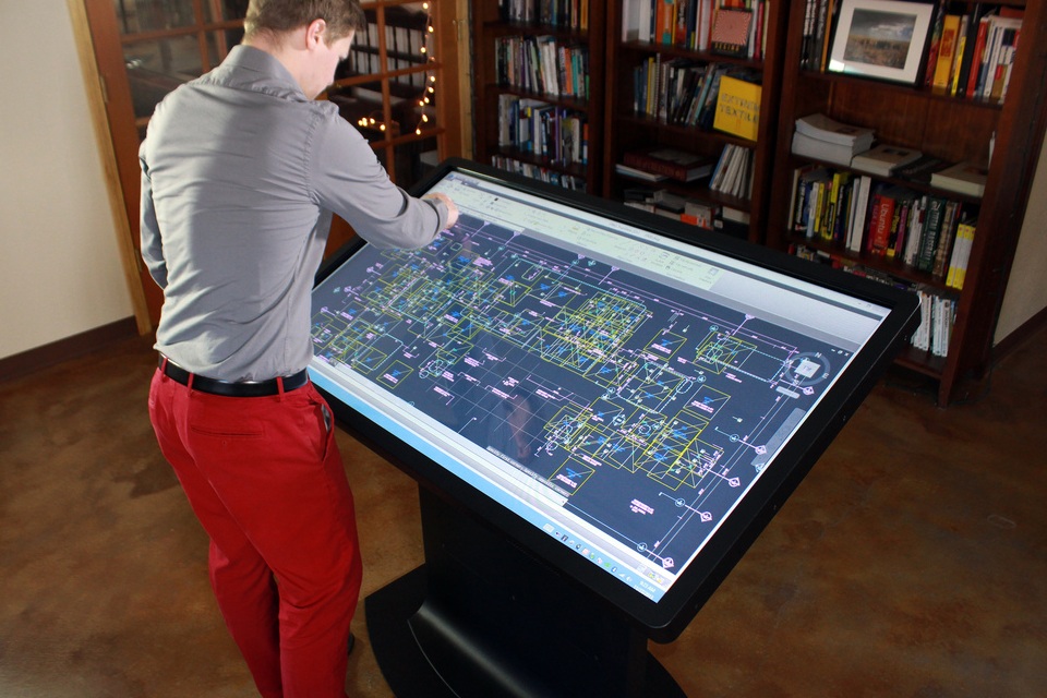 Ideums 46 Multitouch Coffee Table