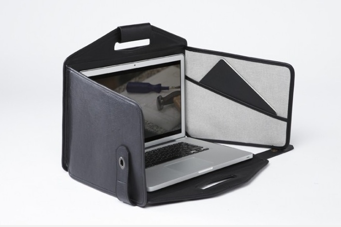 La Fonction No.1 Briefcase A Miniature Mobile Cubicle