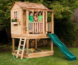 Little Squirt Playhouse With Sandbox