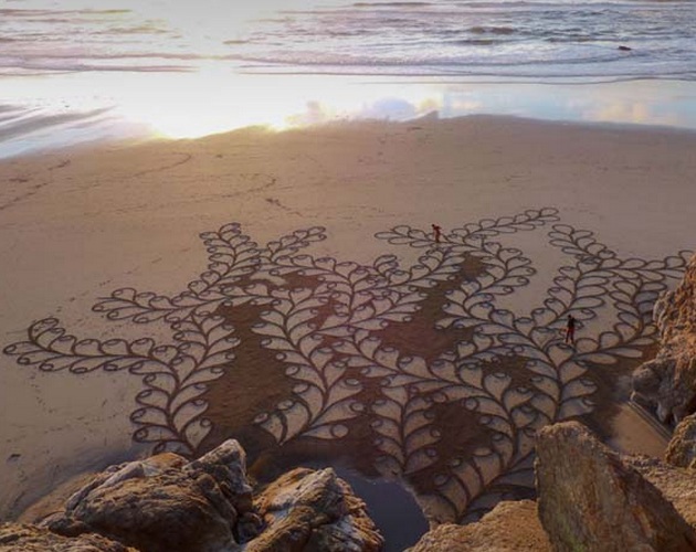 Andres Amodors Mind Blowing Temporary Beach Art