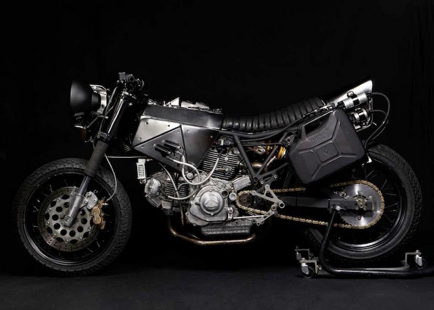 El Solitario - 1993 Ducati 900SS Petardo