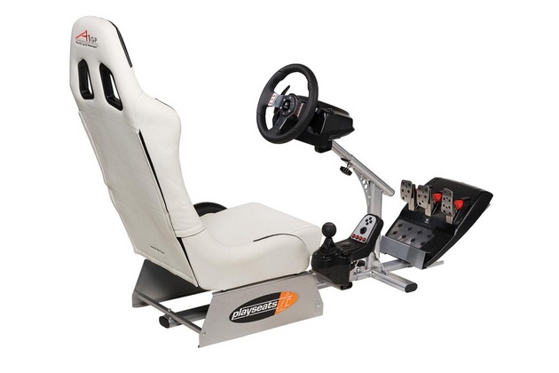 Playseat Evolution Gaming Seat Be The Driver Or Become The Pilot (1)