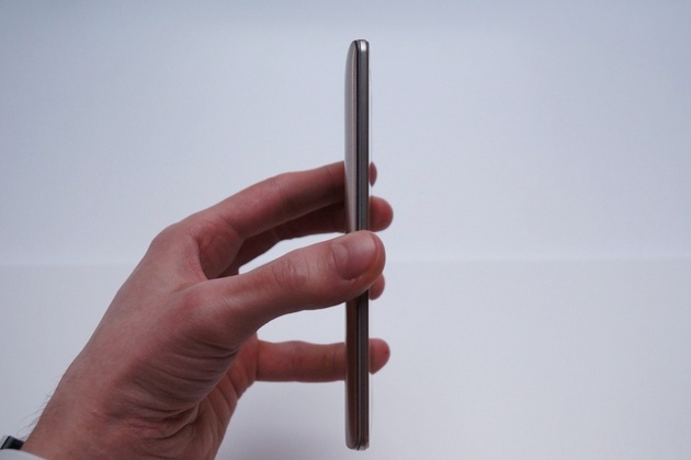 LG G3 Is Bigger Simpler Overpowered Higher Res Smartphone