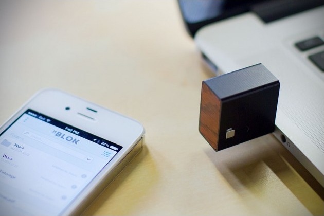 MBLOK A Tiny Wireless Cube With 256 GB Storage