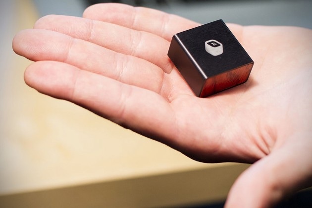 MBLOK A Tiny Wireless Cube With 256 GB Storage