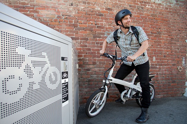 iZip E3 Townexp Electric Bike