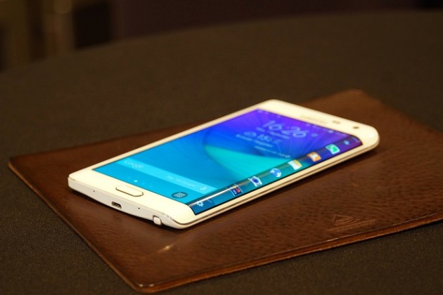 Samsung Galaxy Note Edge (9)