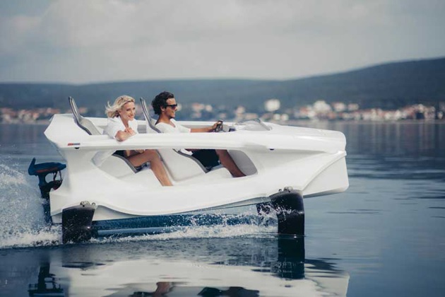 Quadrofoil Electric Personal Watercraft (1)