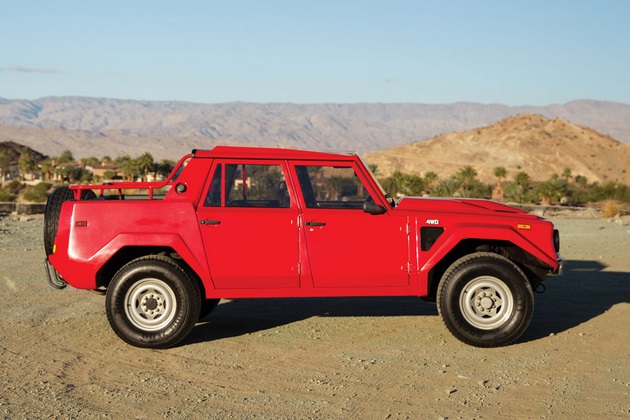 1989 Lamborghini LM002 on Auction