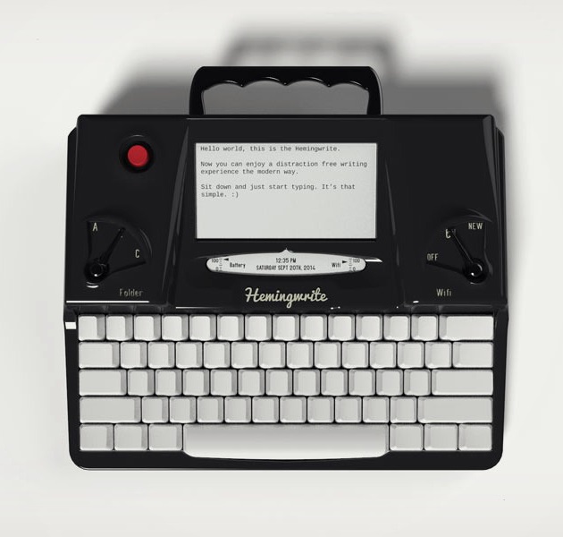 Hemingwrite Digital Typewriter Lets You Write Your Masterpiece (2)