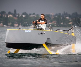 Hydros HY-X Yacht