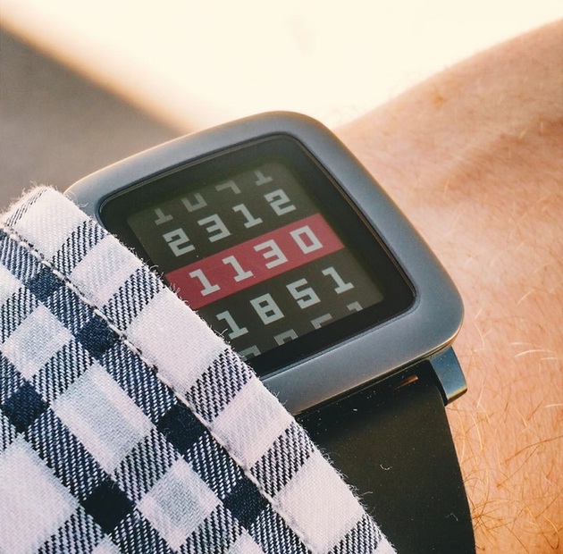 Why iWatch Should Be Jealous of Pebble Time